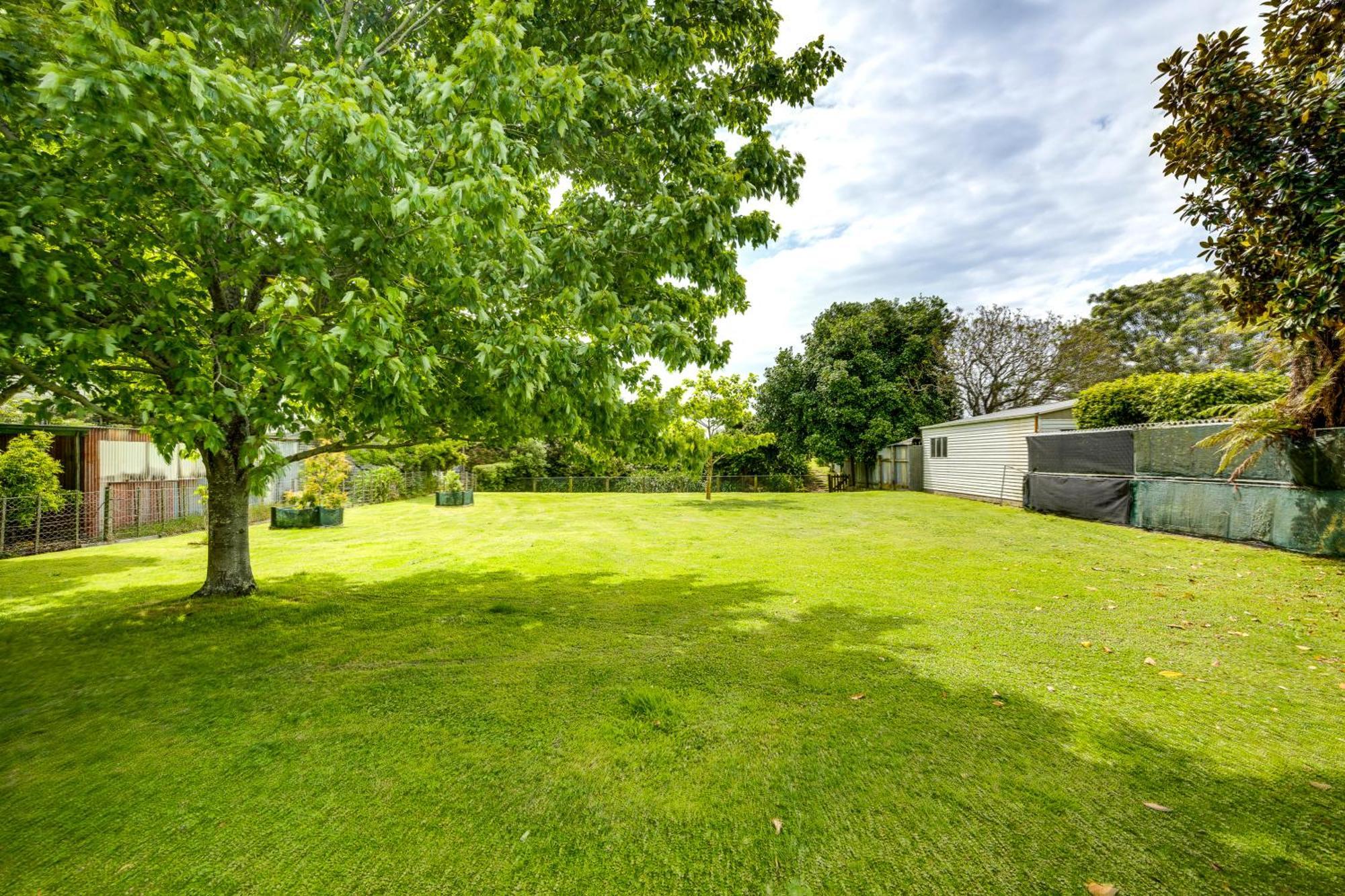 Modern Studio Near Clive River Eksteriør billede